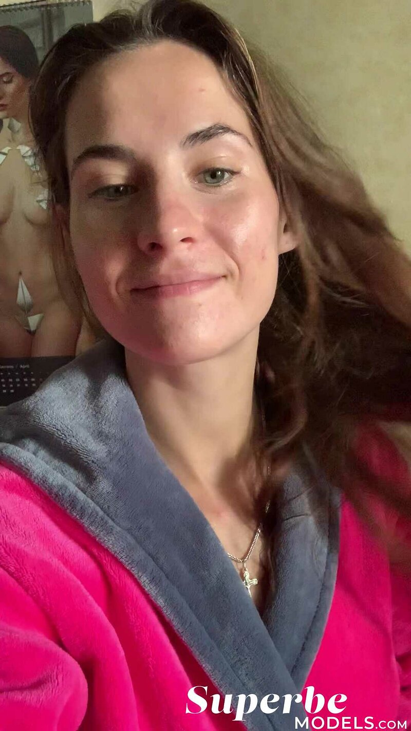 Чара, 23 года, 3 размер груди